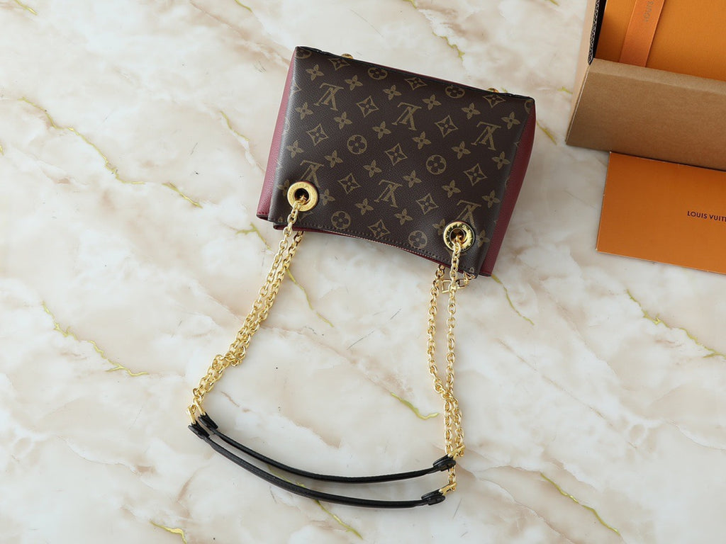 B1P36E75 Popular leather bag