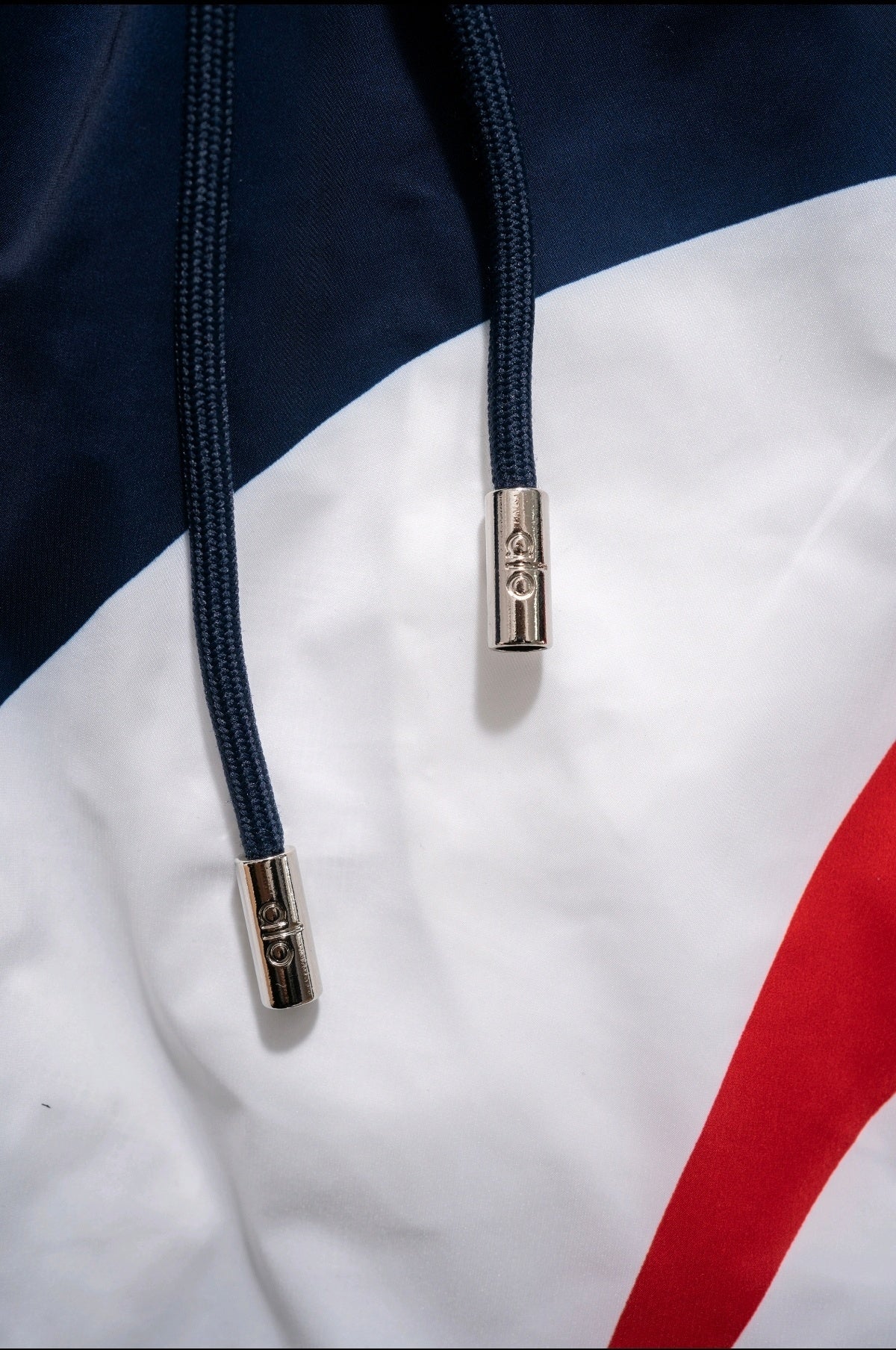 U1N36A19 Popular shorts