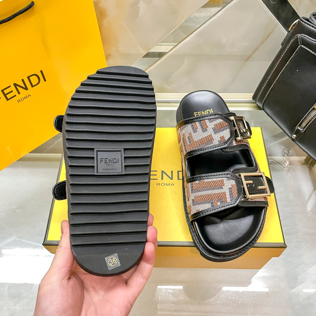 Z1ZF69 Popular slippers