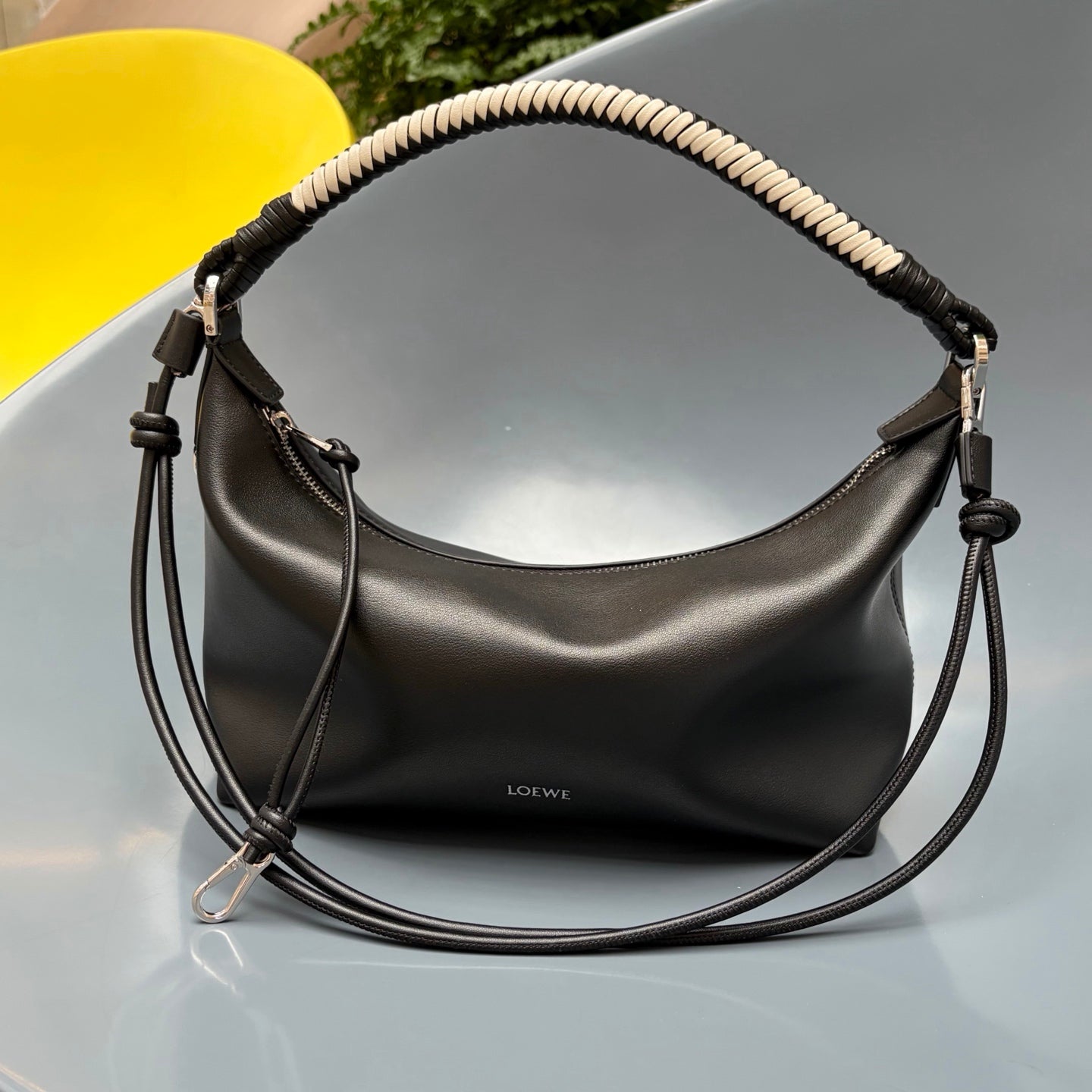 B1R66A13 Popular leather bag