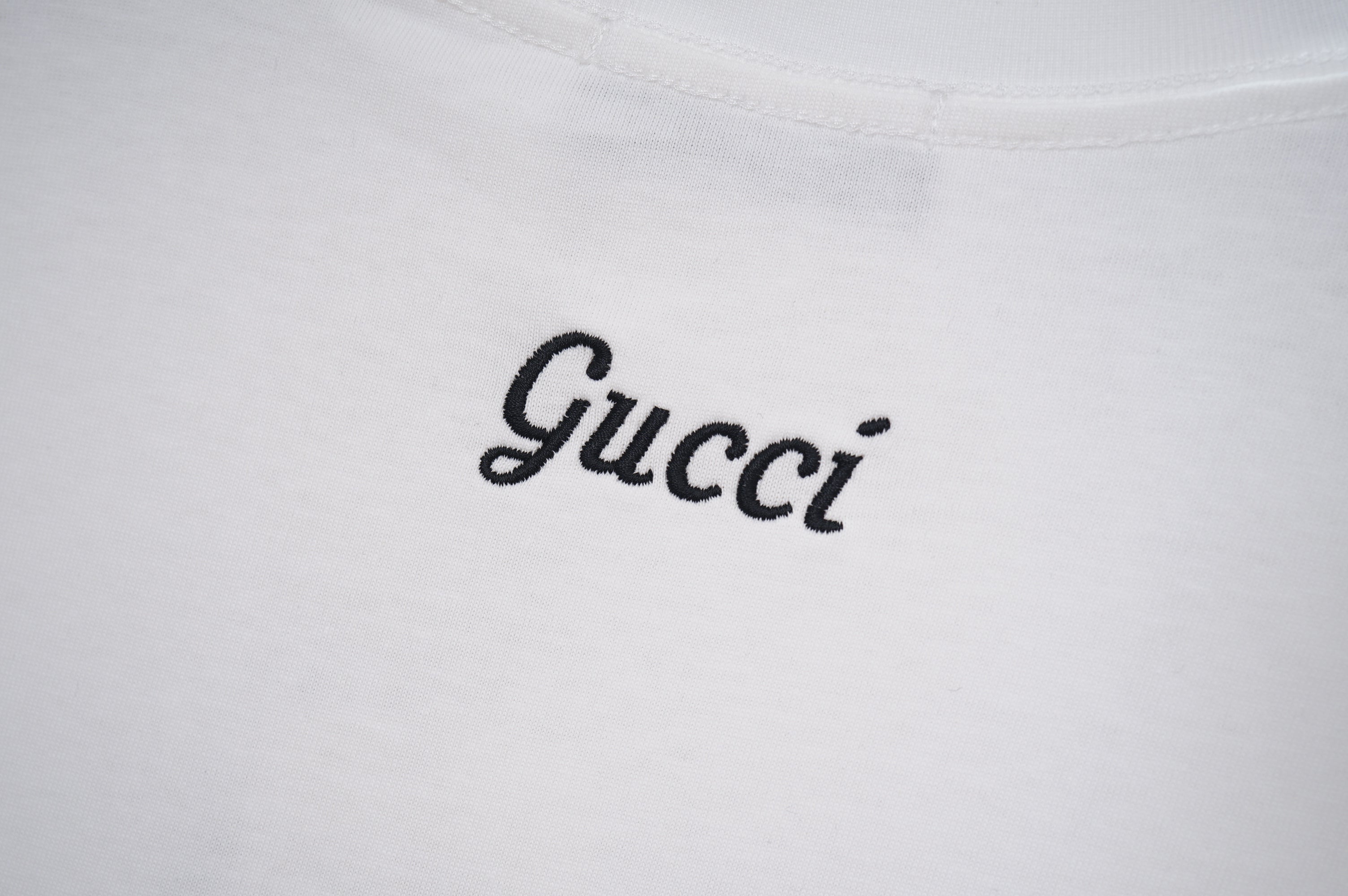 U1N65B23 Popular T-shirt