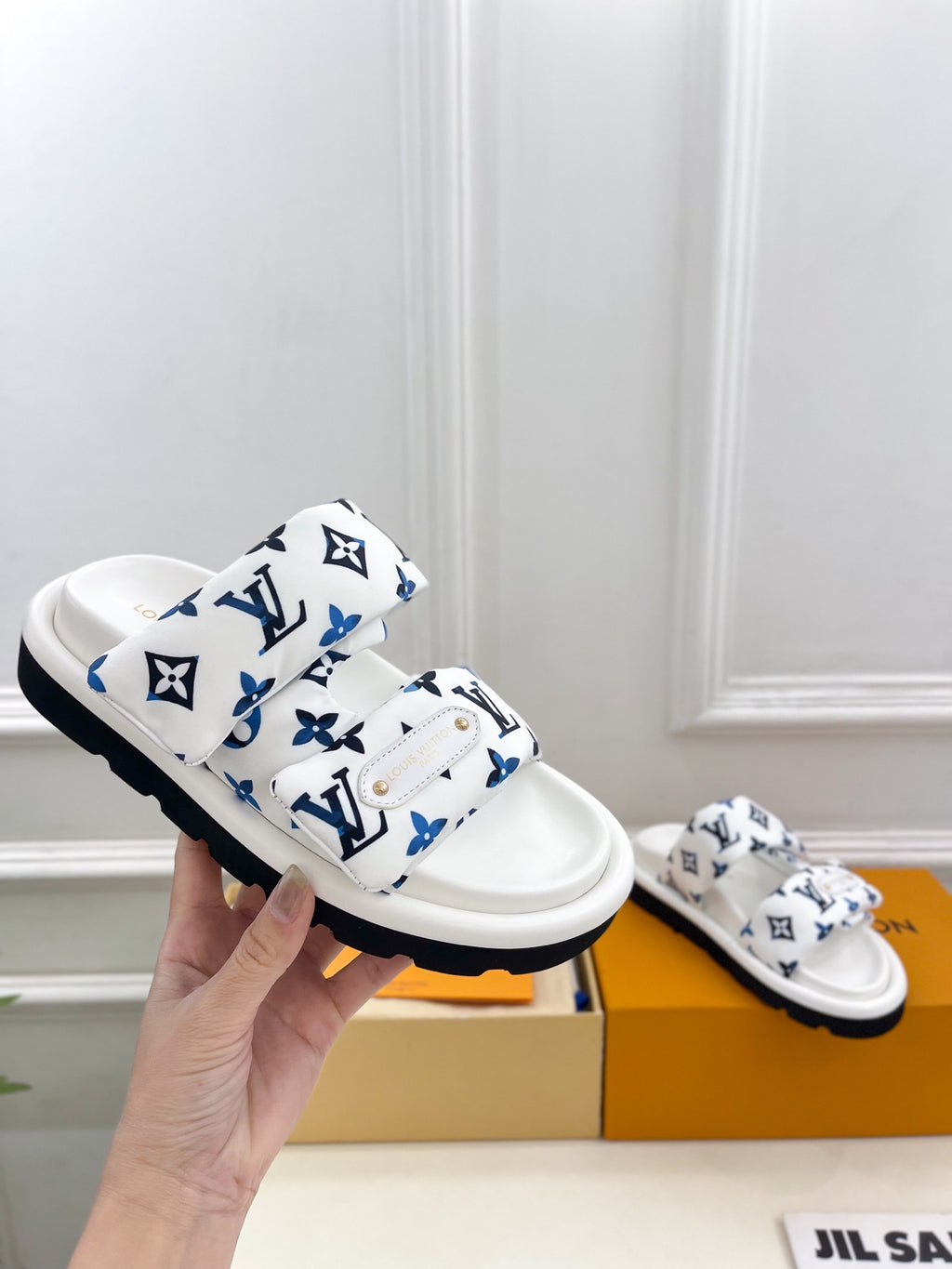 Z1Q105E351 Popular Shoes