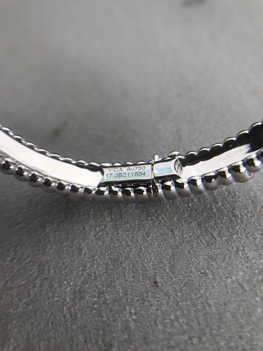 X5Q85VC81K  Popular Bracelets