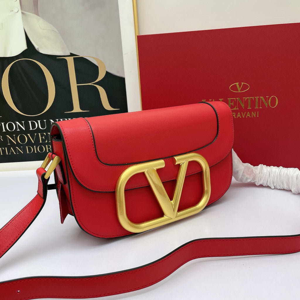B5X111VL45 Popular  leather bag 