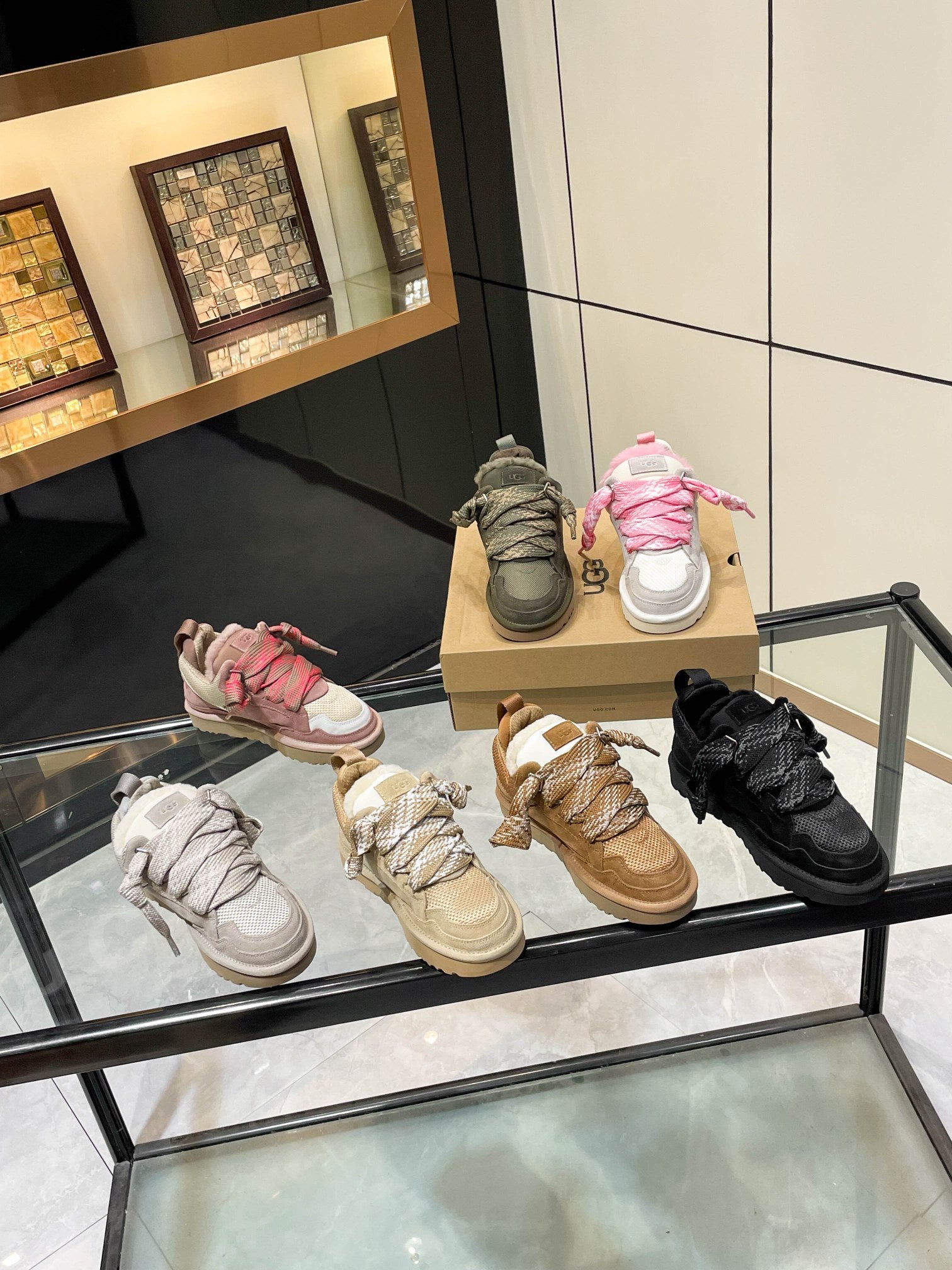 Z2Q105U262 Popular high-quality Shoes