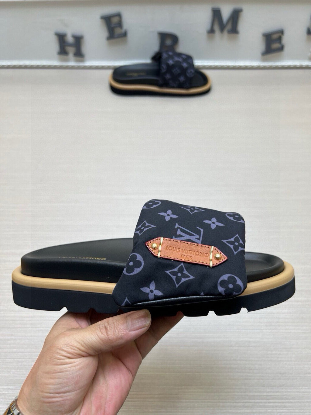 Z5QE9 Popular Slippers