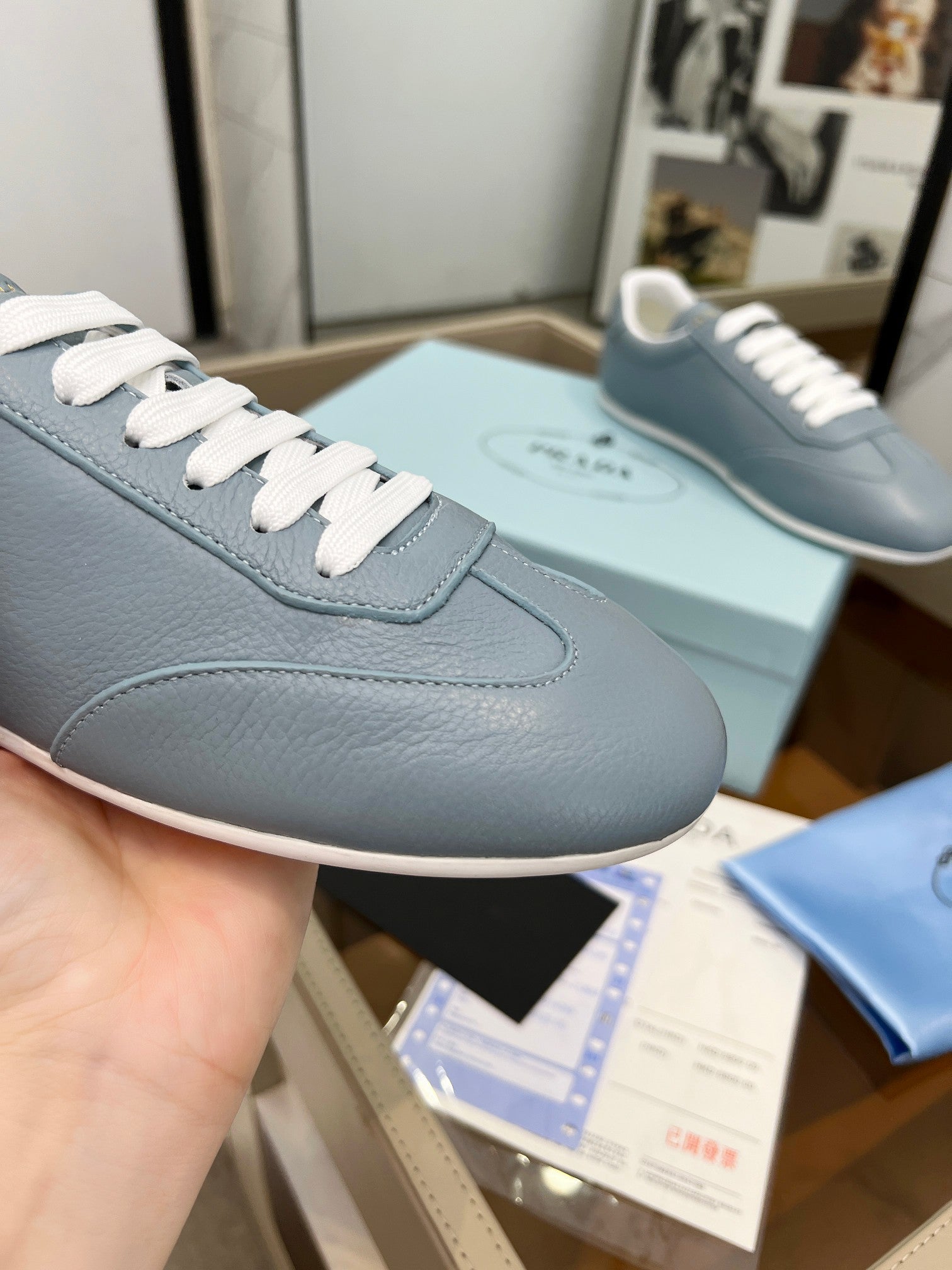 Z2Q105P253 Popular high-quality Shoes