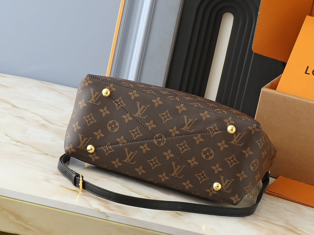 B1W35E115 Popular leather bag
