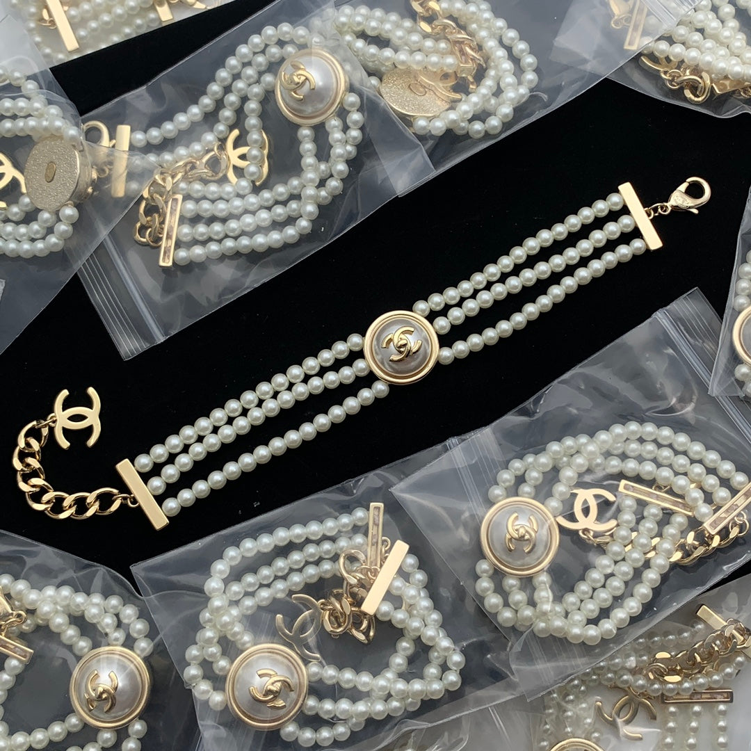 X1Z84C7X  Popular     Earrings  Necklaces
