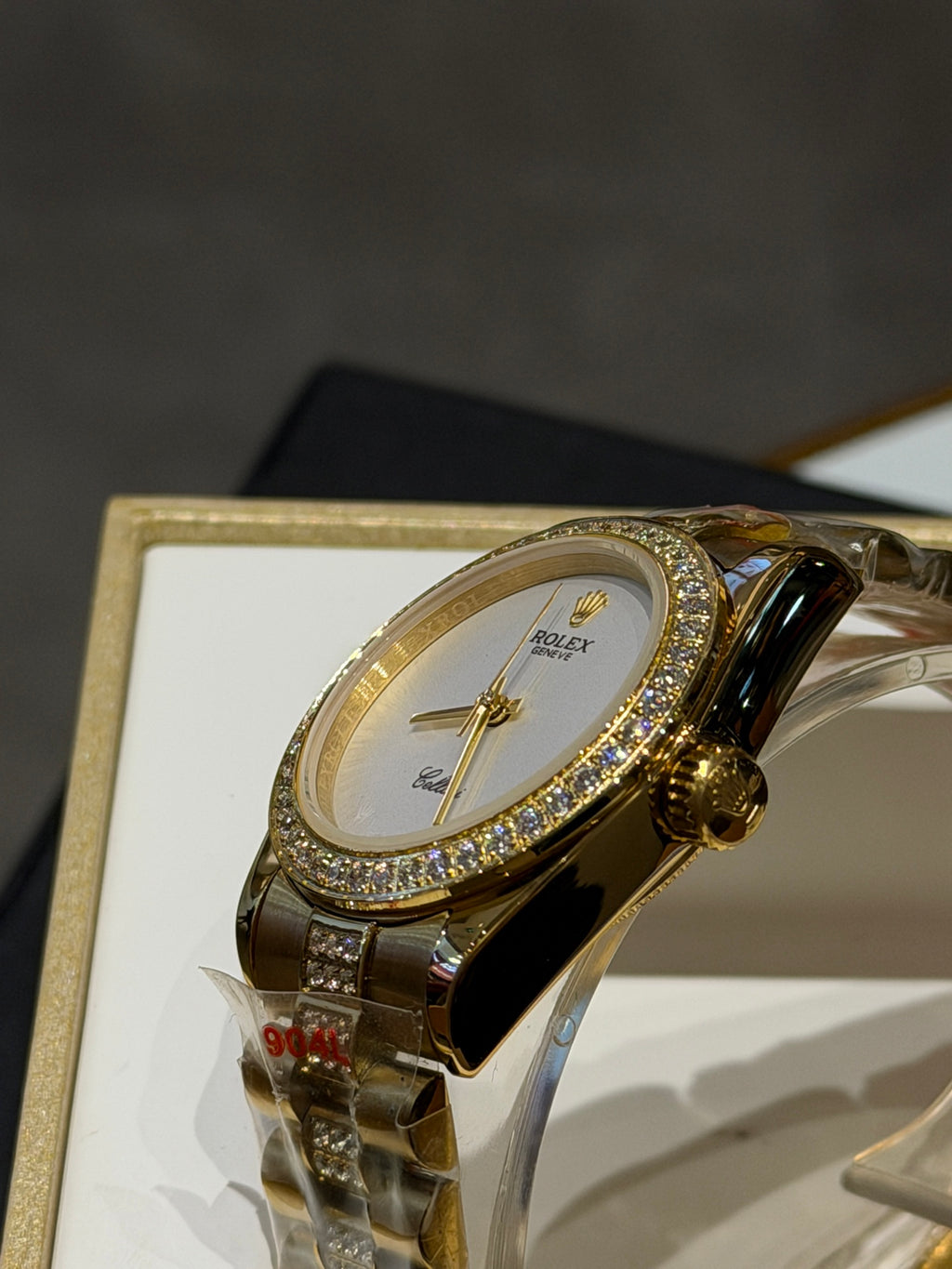 L1R36L25 Popular Watches