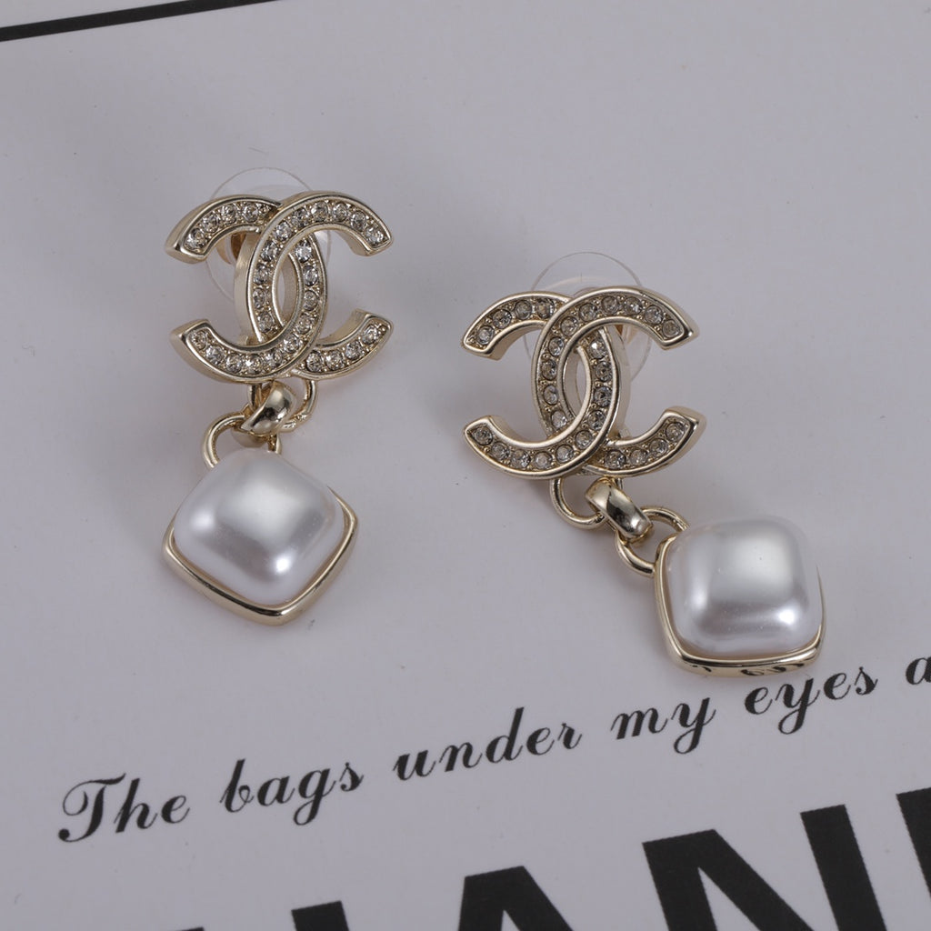 X1Z54C300E Popular  Earrings