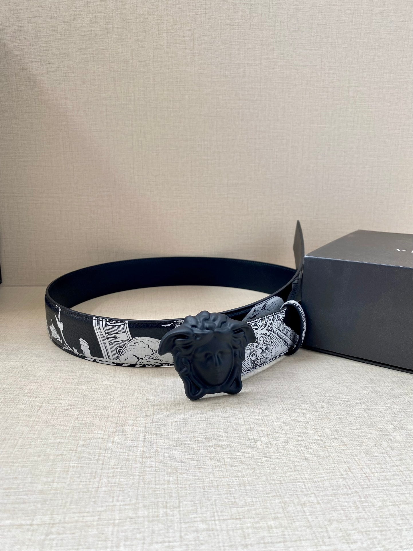 P1P36V7 Popular High quality belt With full package