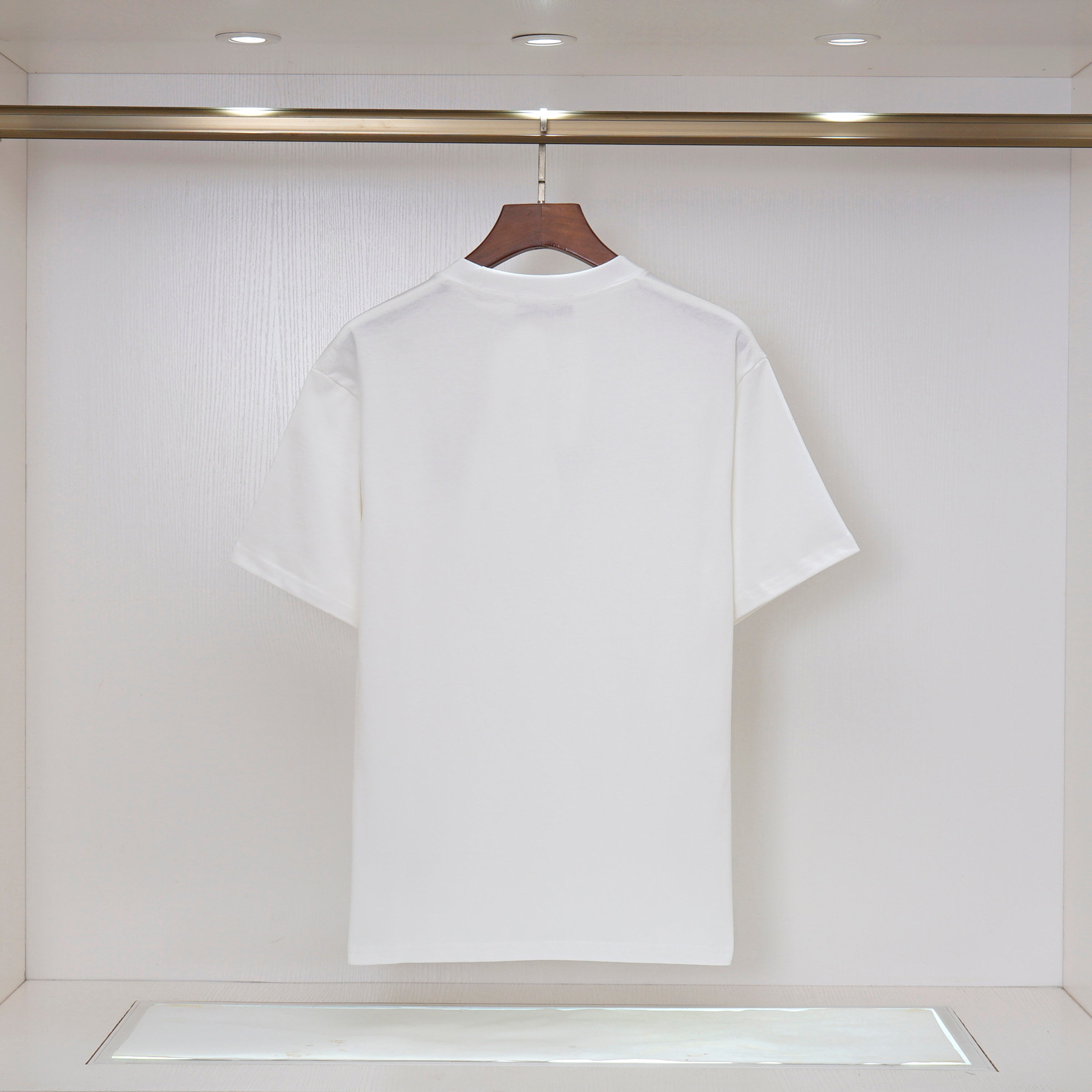 U1R76A5 Popular T-shirts