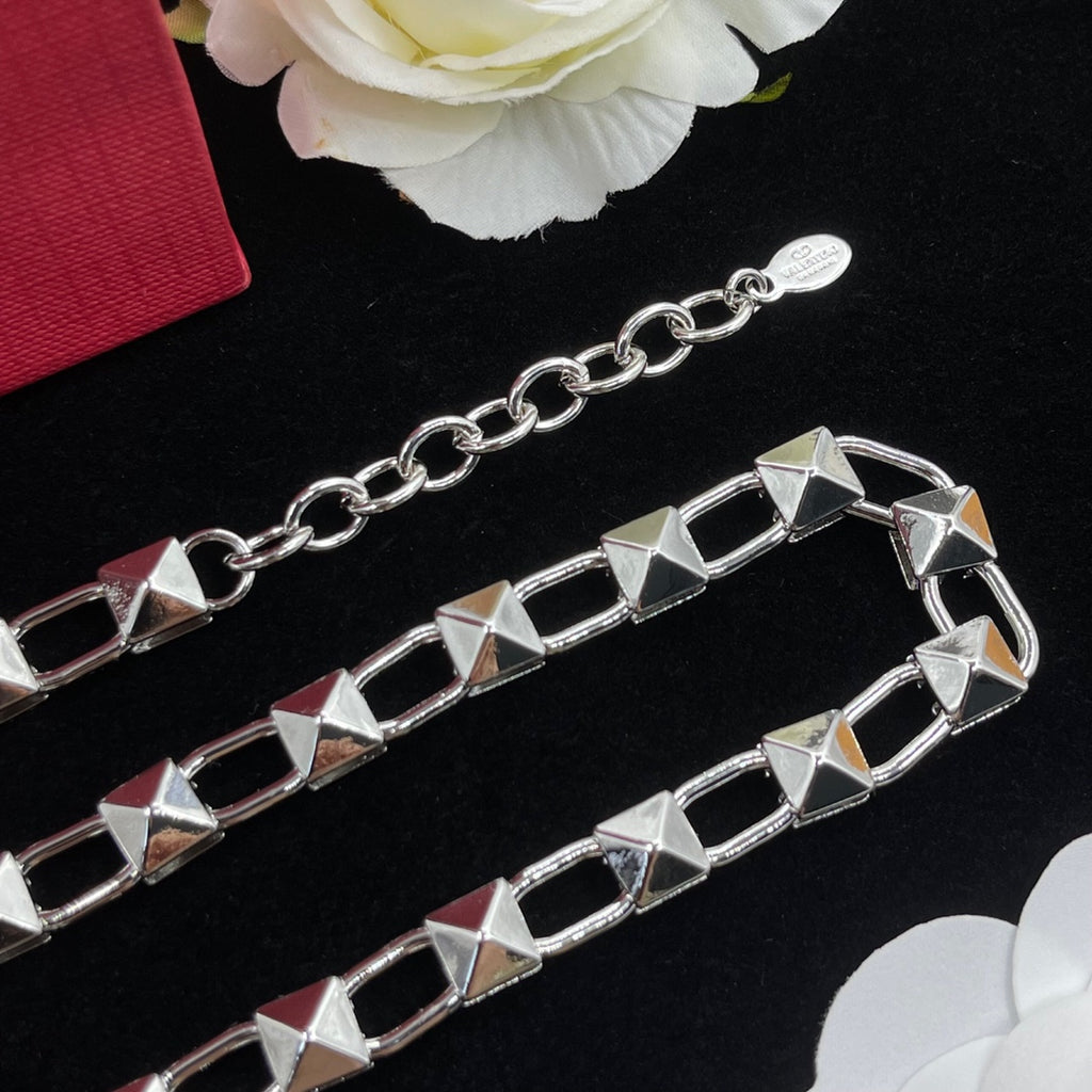 X1Q85VL431X Popular Necklaces. Bracelets