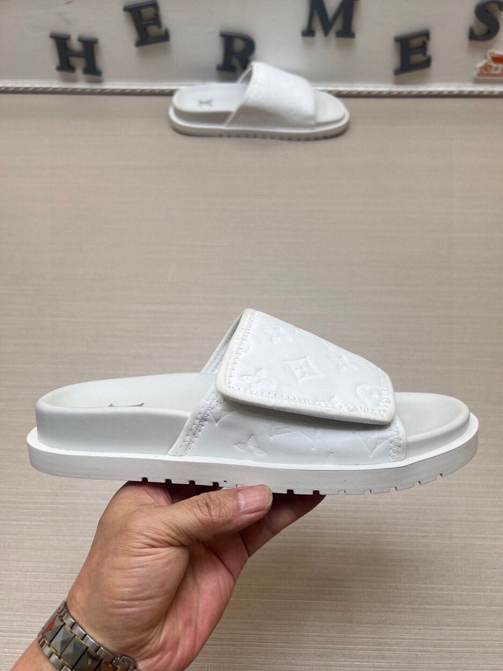 Z5LE210 Popular Slippers
