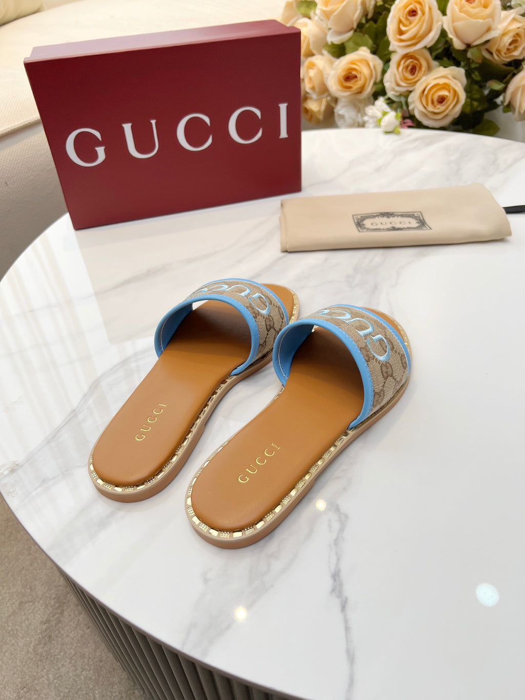 Z2Q55B29 Popular high-quality  Shoes