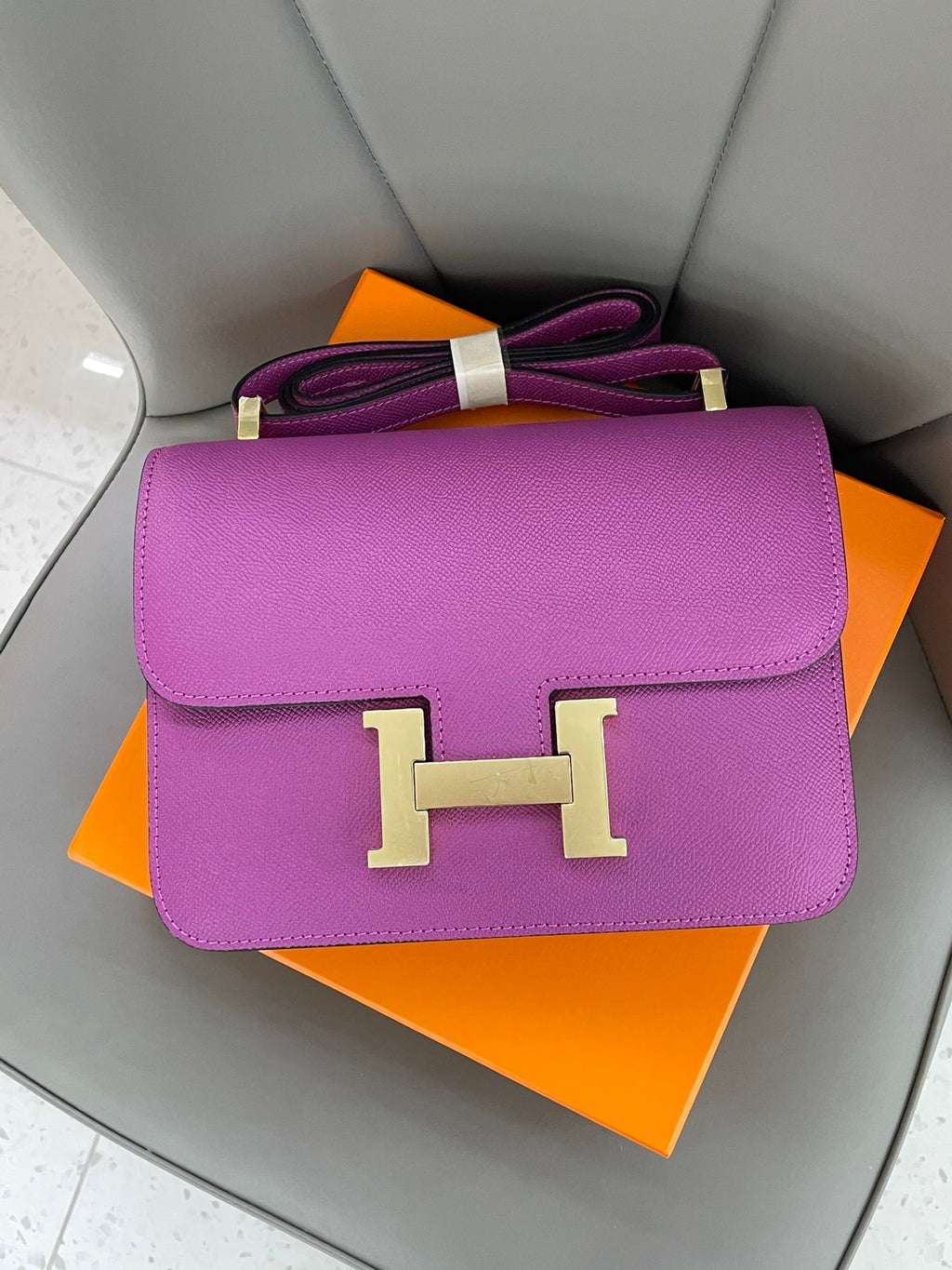 B1N55H63 Popular  leather bag
