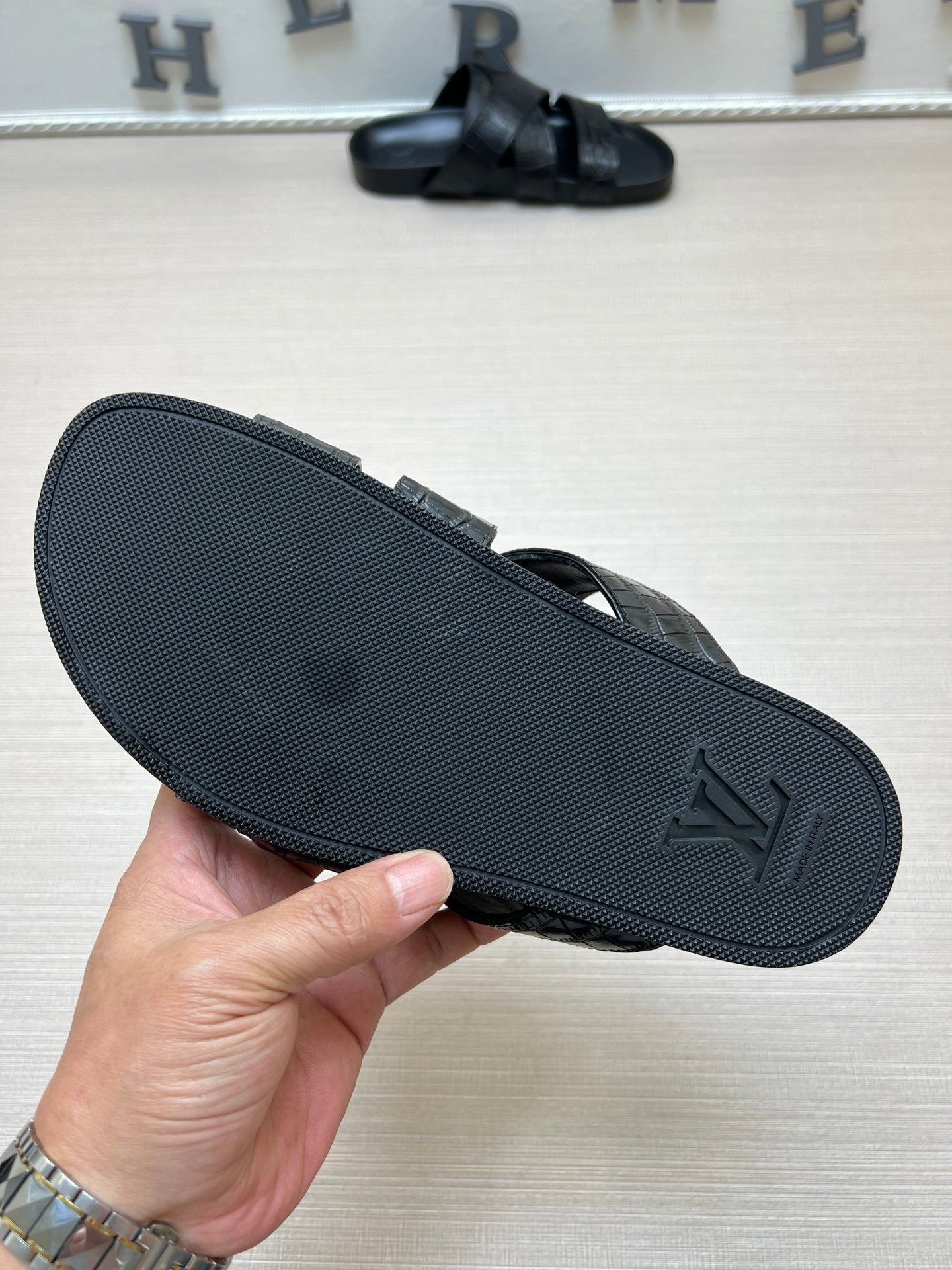 Z5ZE89 Popular slippers