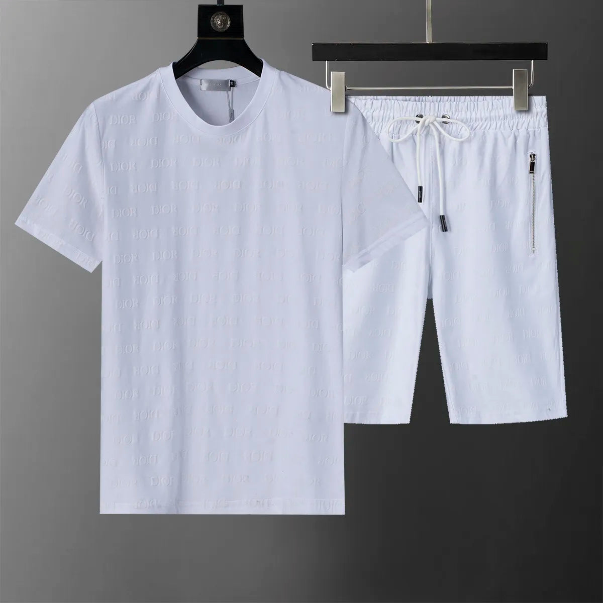 U1R35D118  Popular shirt and shorts set