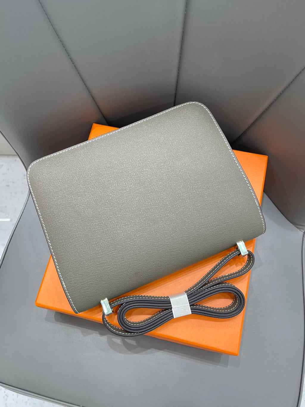 B1N55H64 Popular   leather bag