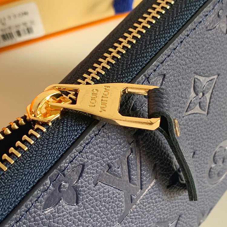 B1P11E06 Popular Leather wallets