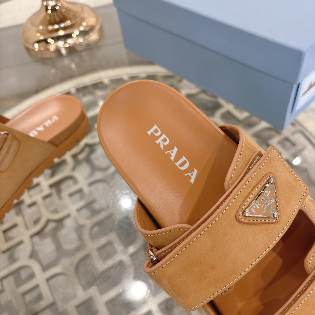 Z2P36P37 Popular high-quality leather Shoes