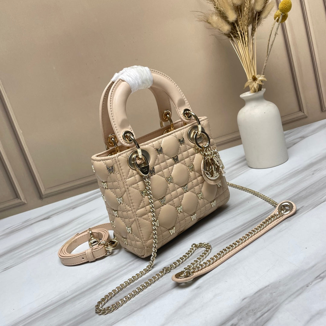 B1R15D139 Popular leather bag