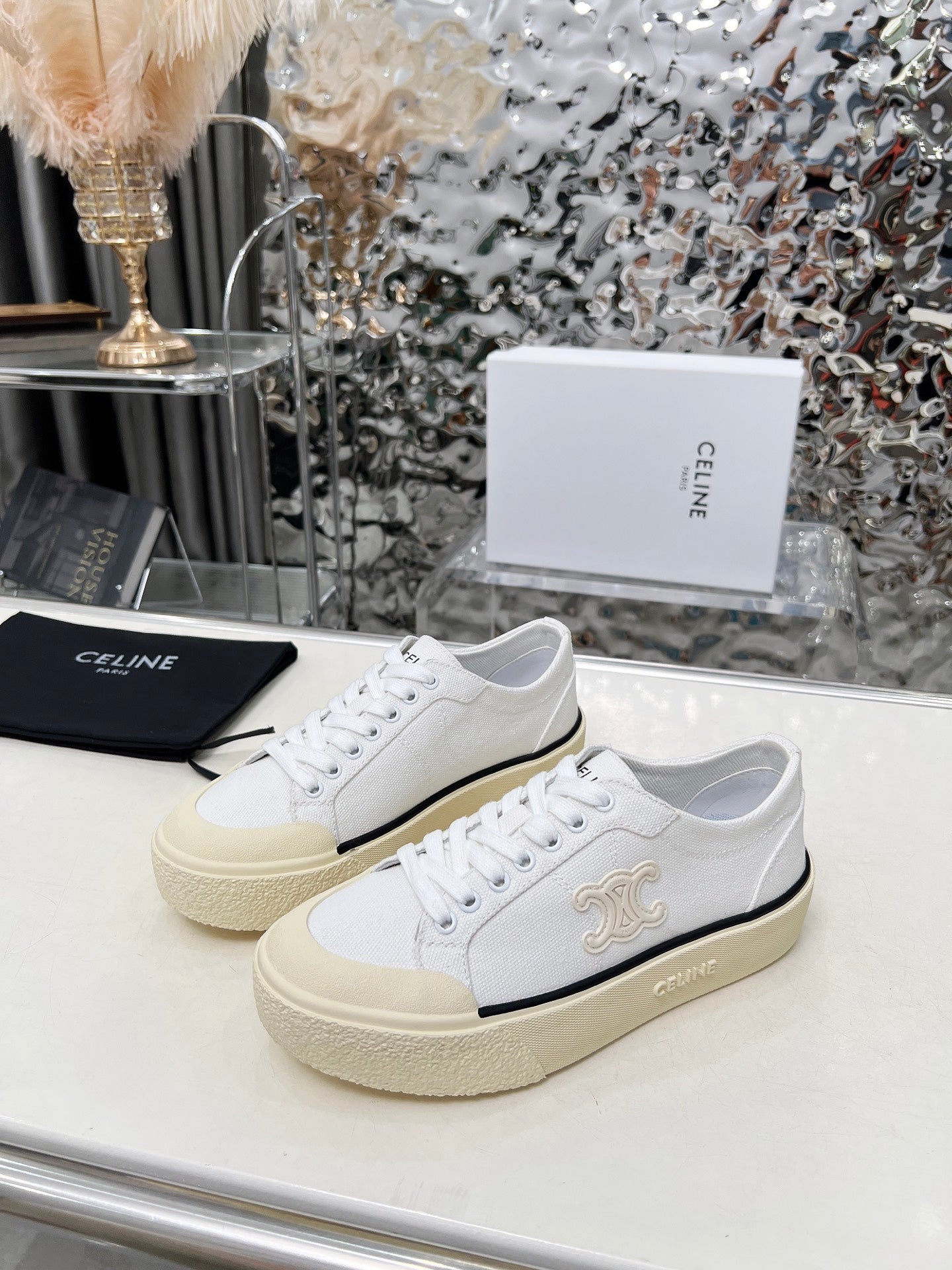 Z2Q105N432  Popular high-quality Shoes