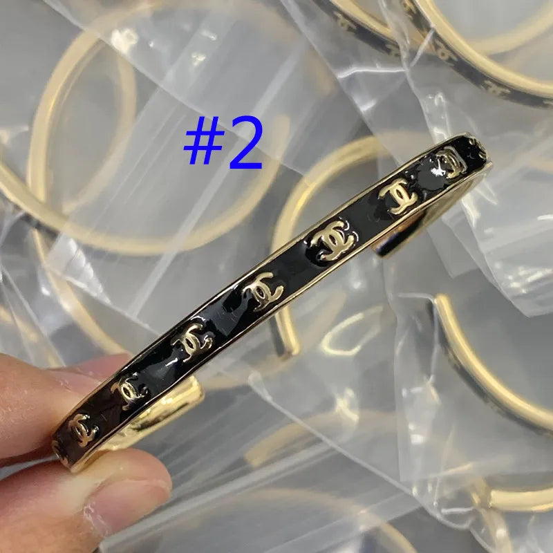 X1X54C68K  Popular Bracelets