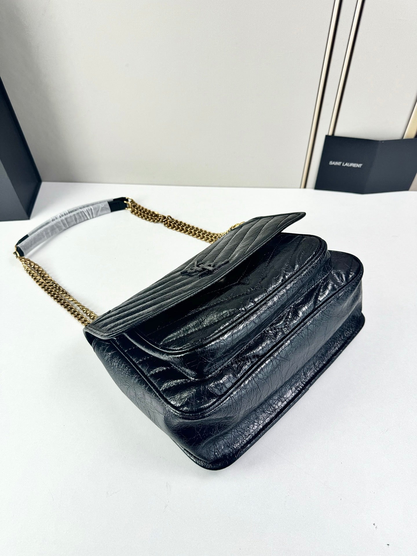 B1R76SL16 Popular leather bag