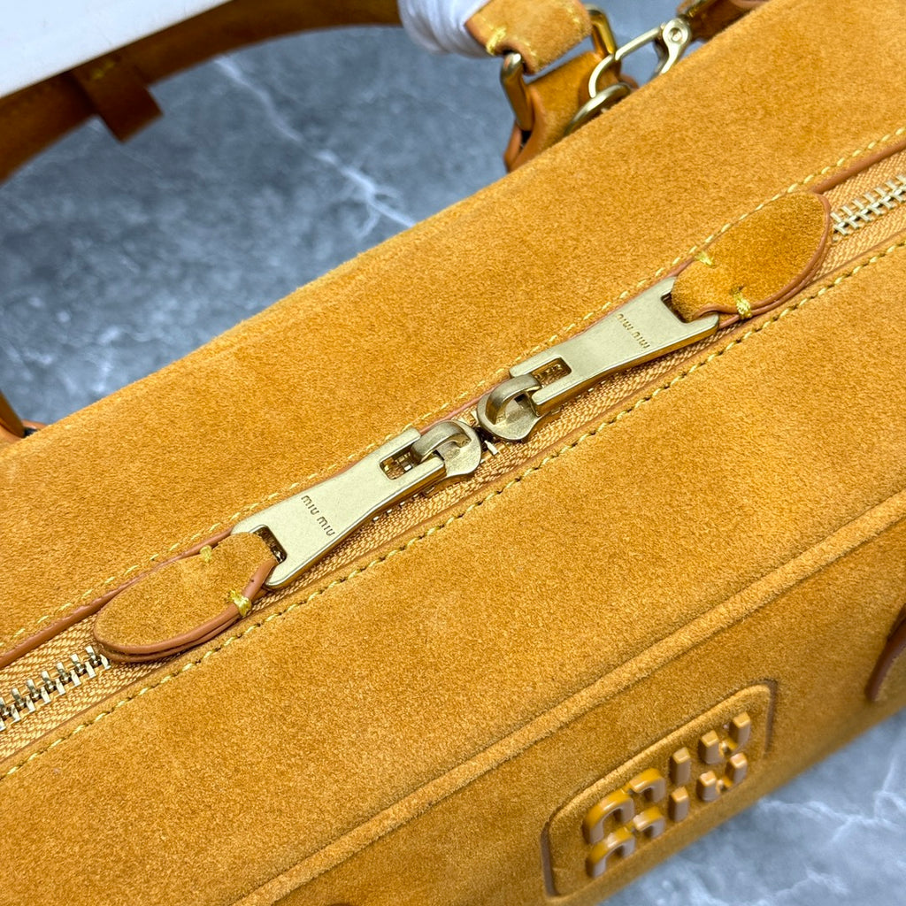B1P36A27 Popular bag