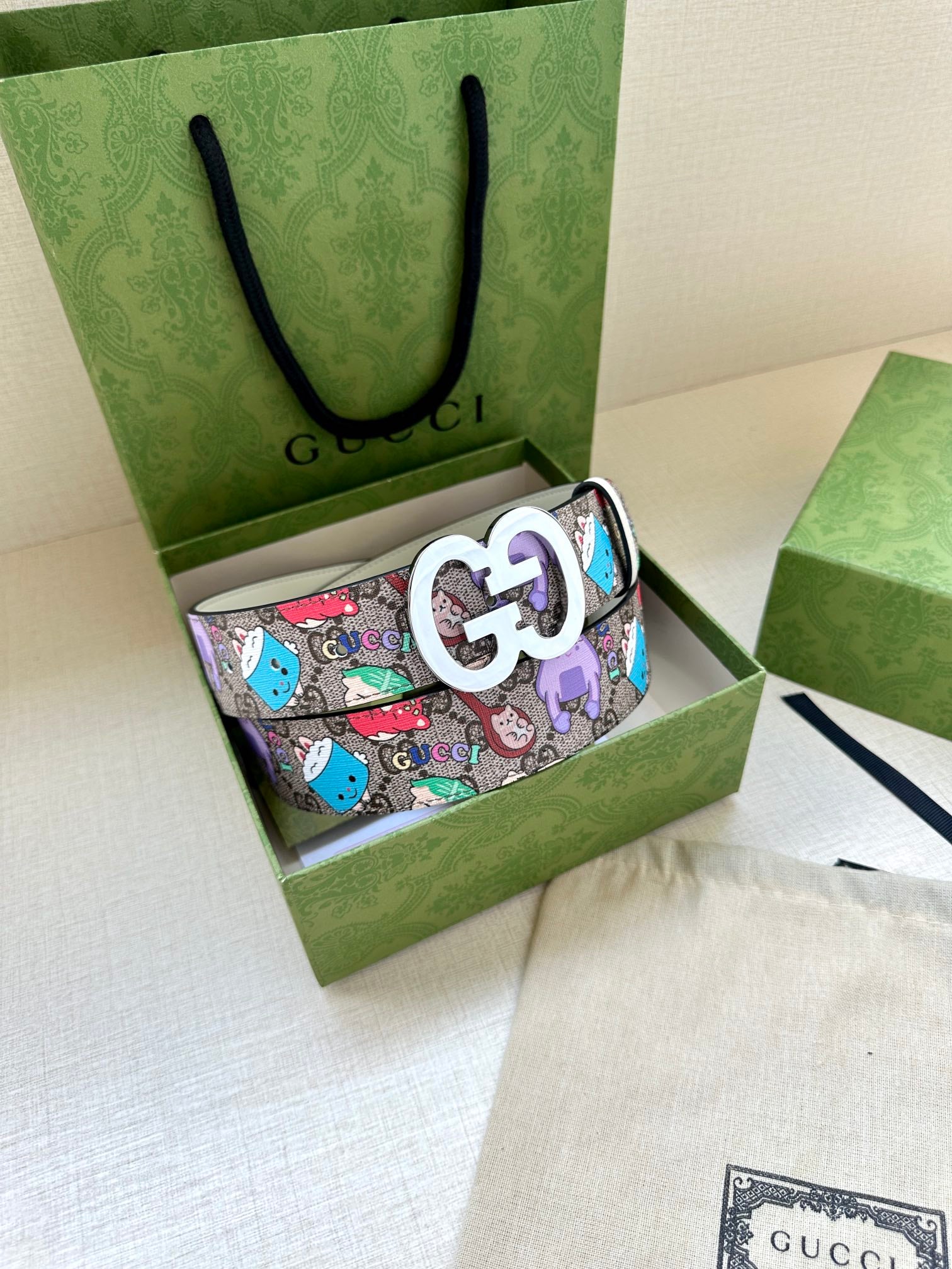 P1R55B208 Popular High quality belt With full package