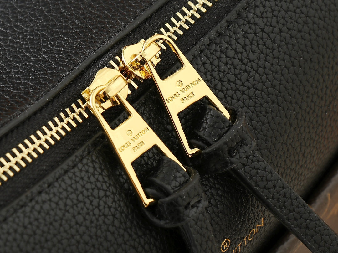 B1W35E115 Popular leather bag