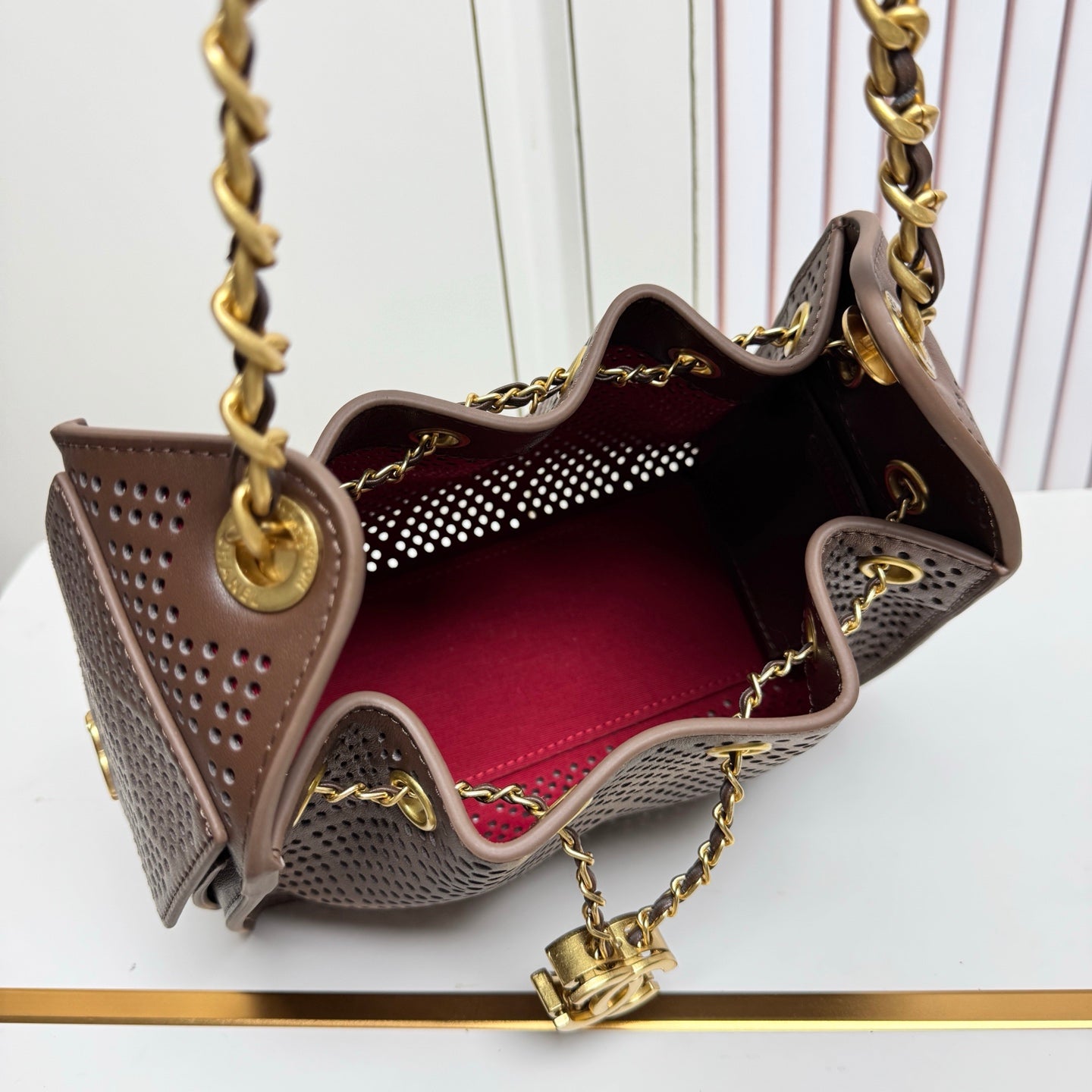 B1R76C54 Popular leather bag