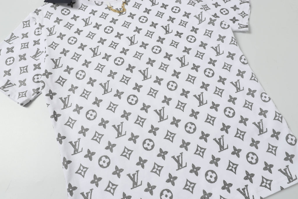 U1R45E152 Popular T-shirt