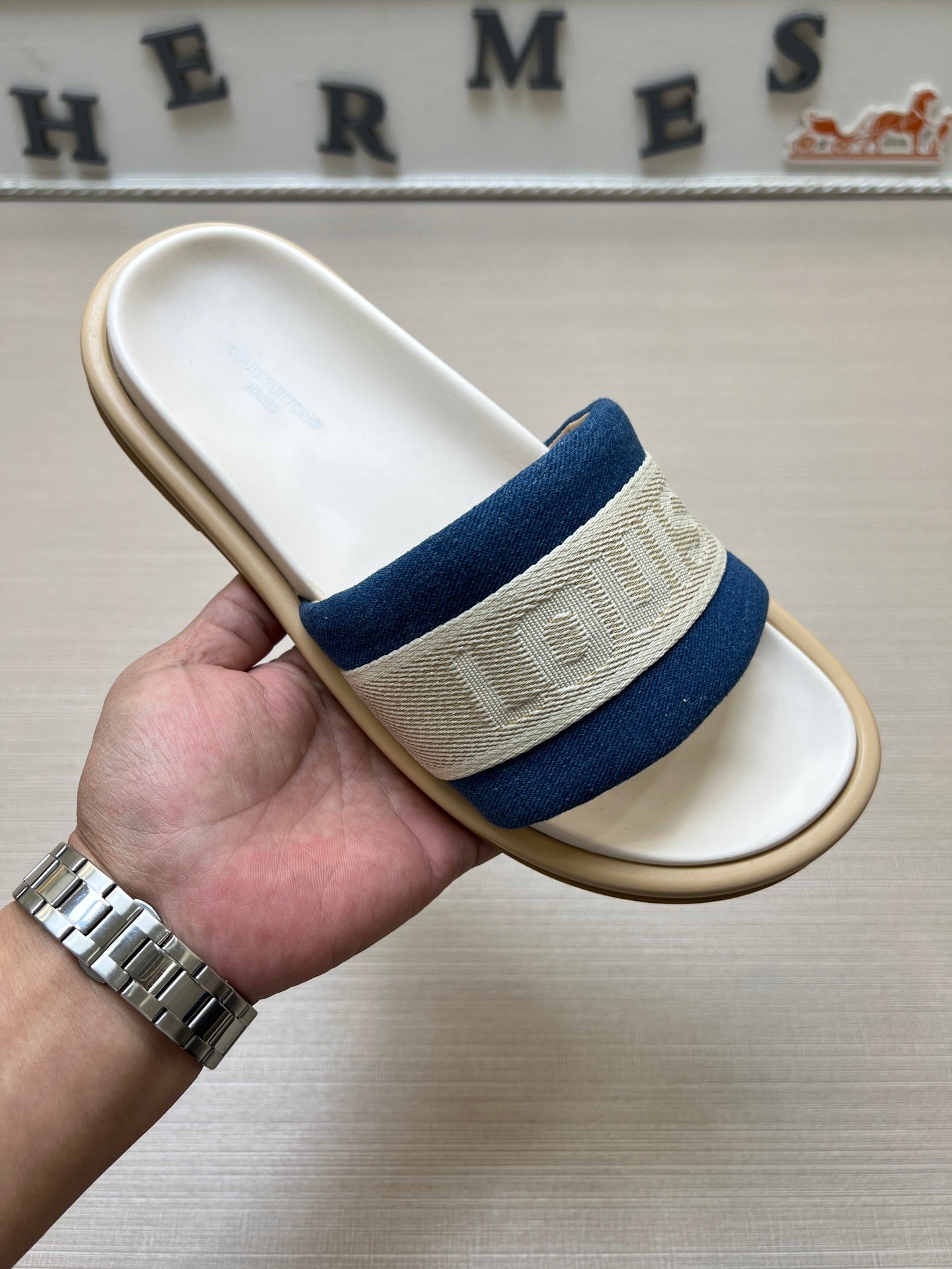Z5Z35E301 Popular Slippers