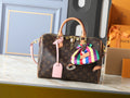 B1P36E23 Popular leather bag