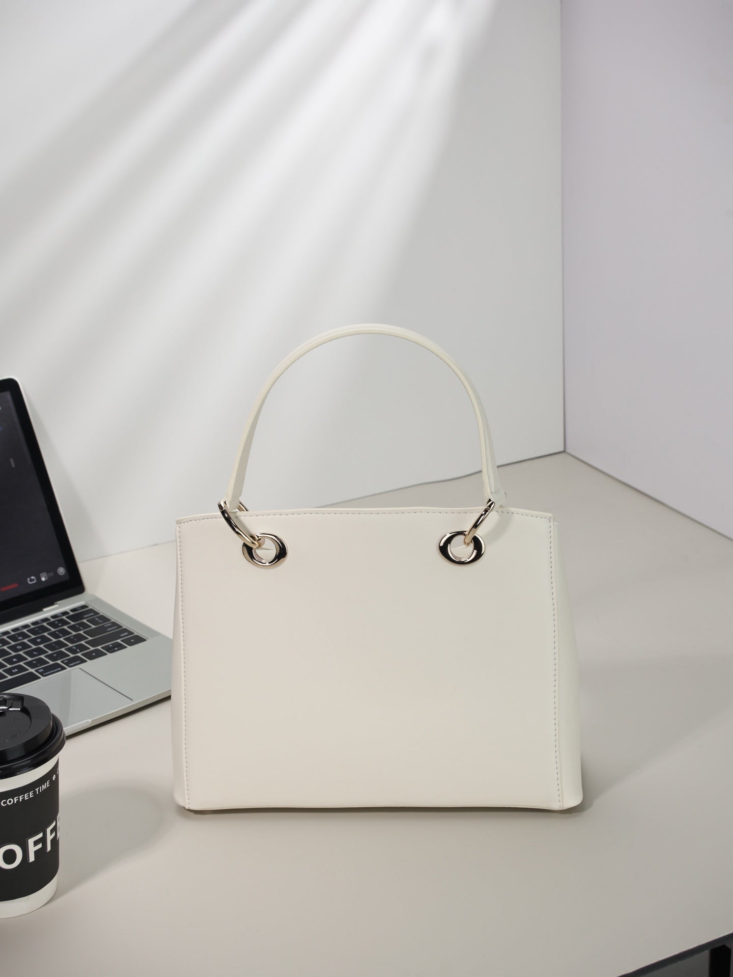 B1P36D89 Popular leather bag