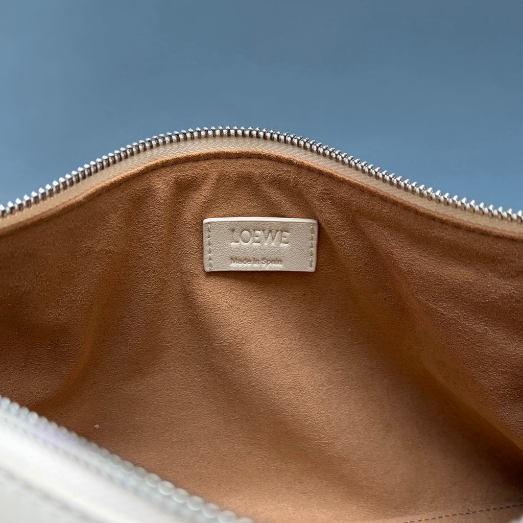 B1R66A13 Popular leather bag