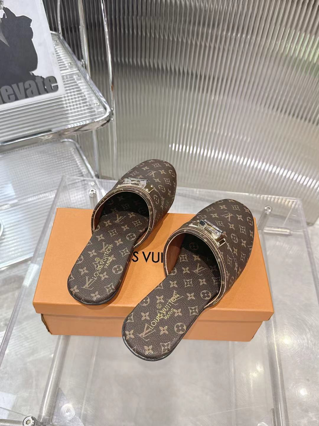 Z2R76E19 Popular high-quality leather shoes