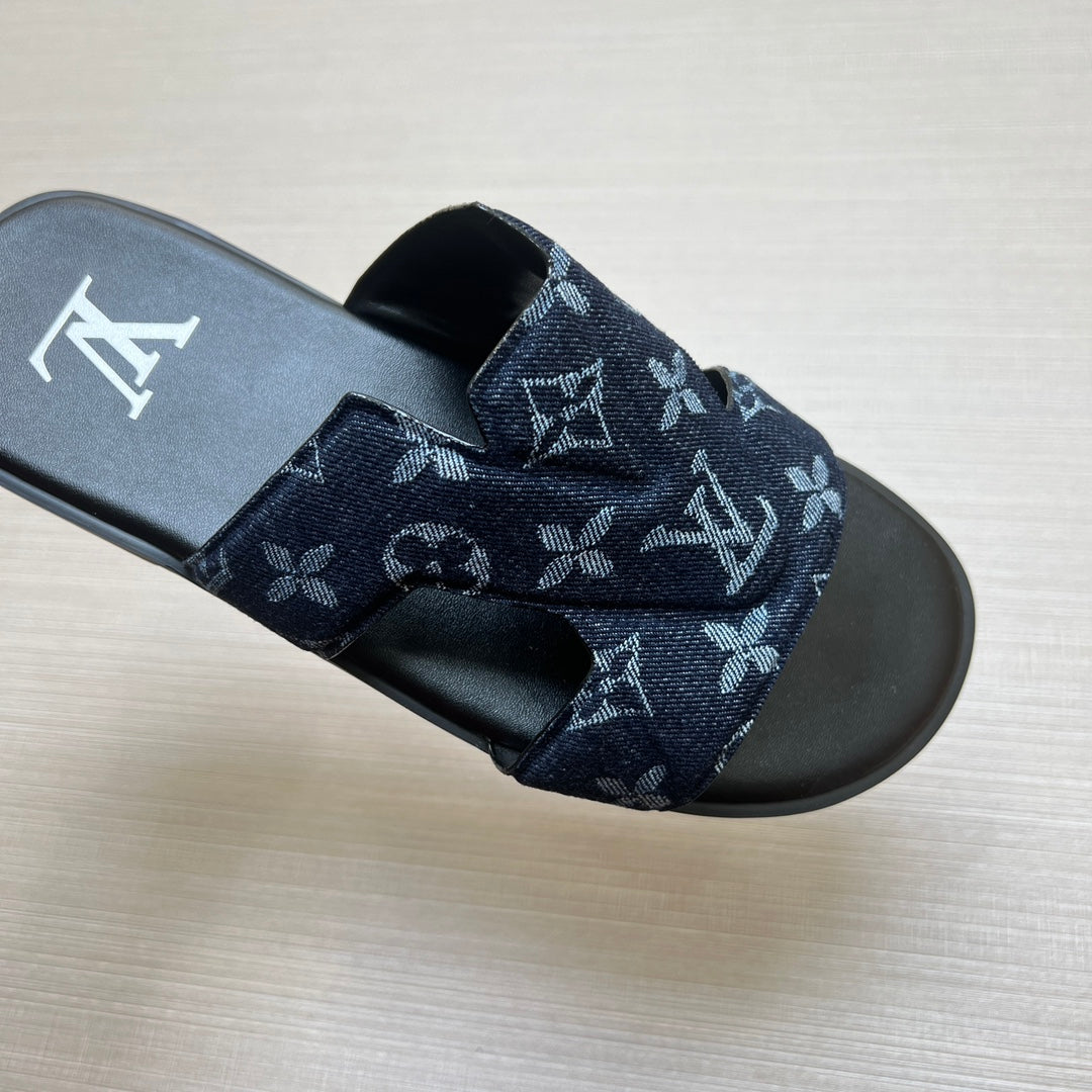 Z5ZE29 Popular slippers