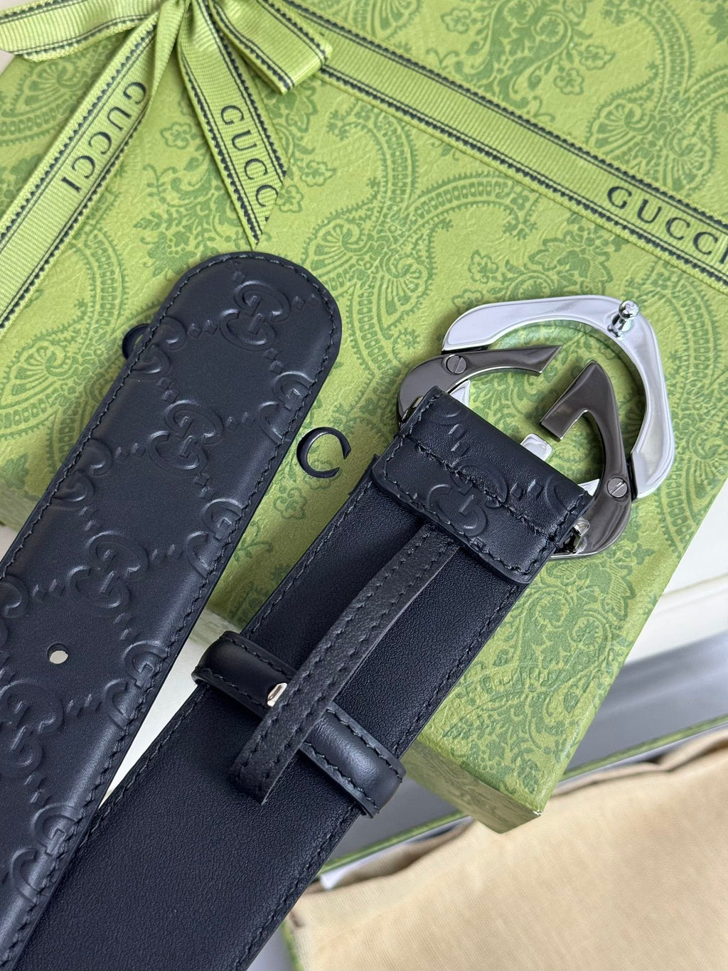 P1Q115B15 Popular High quality belt With full package