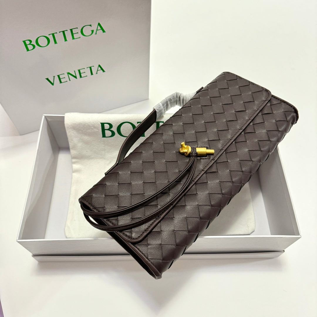 B1X44A380 Popular  leather bag 