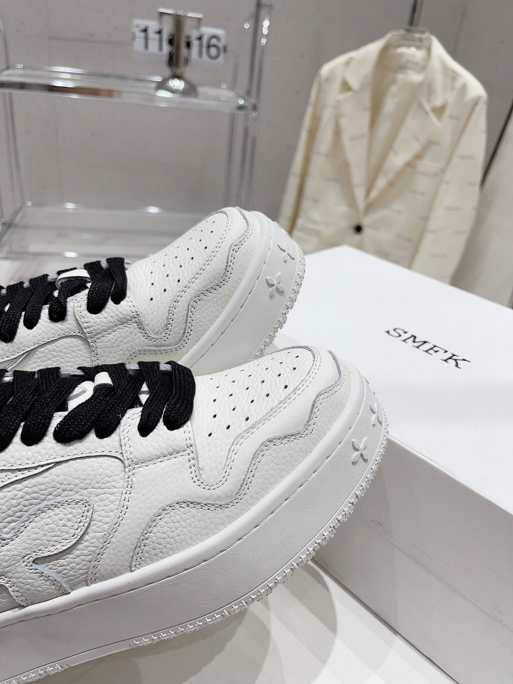 Z1Q105A345 Popular  Shoes