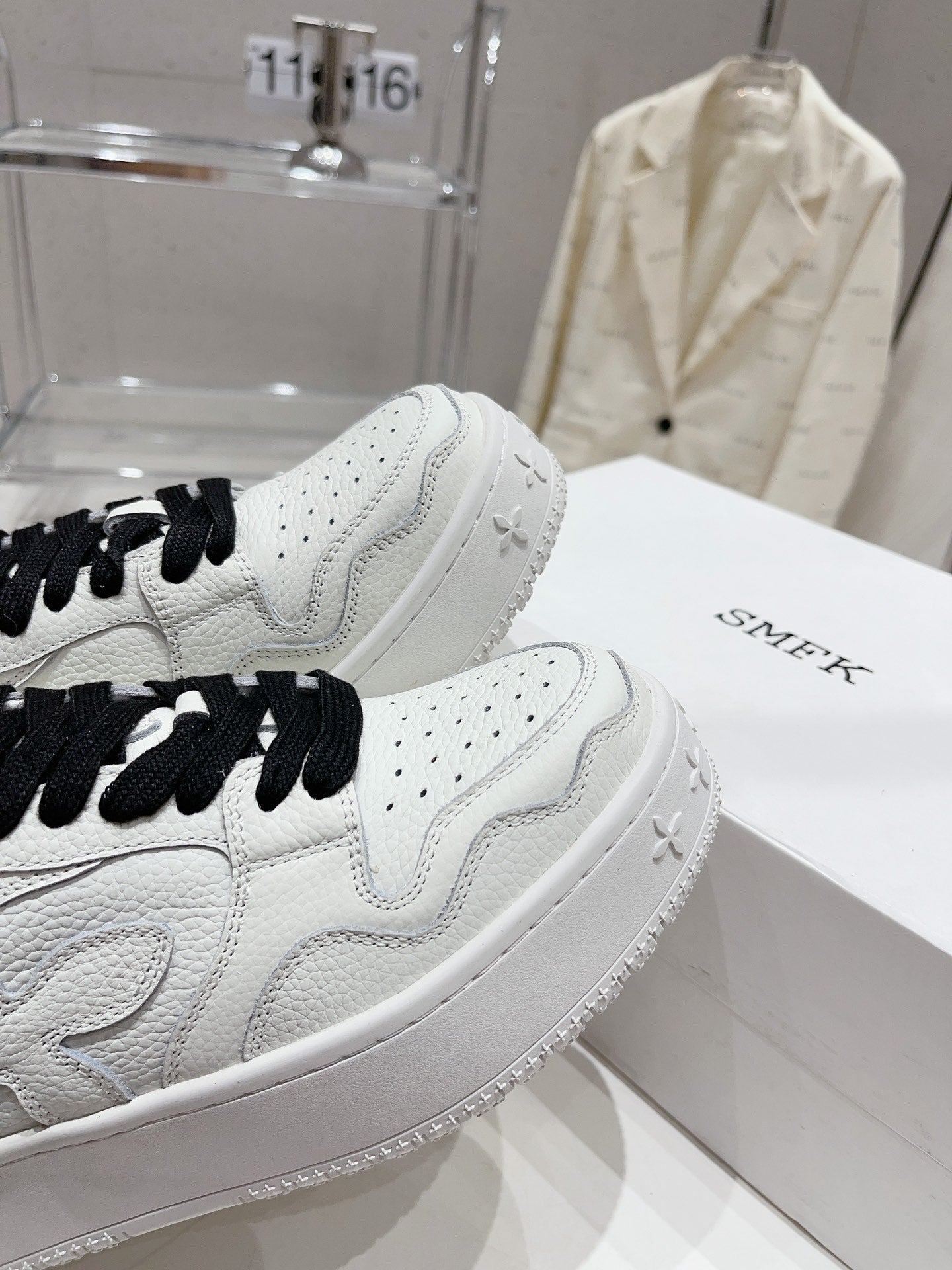 Z1Q105A345 Popular  Shoes