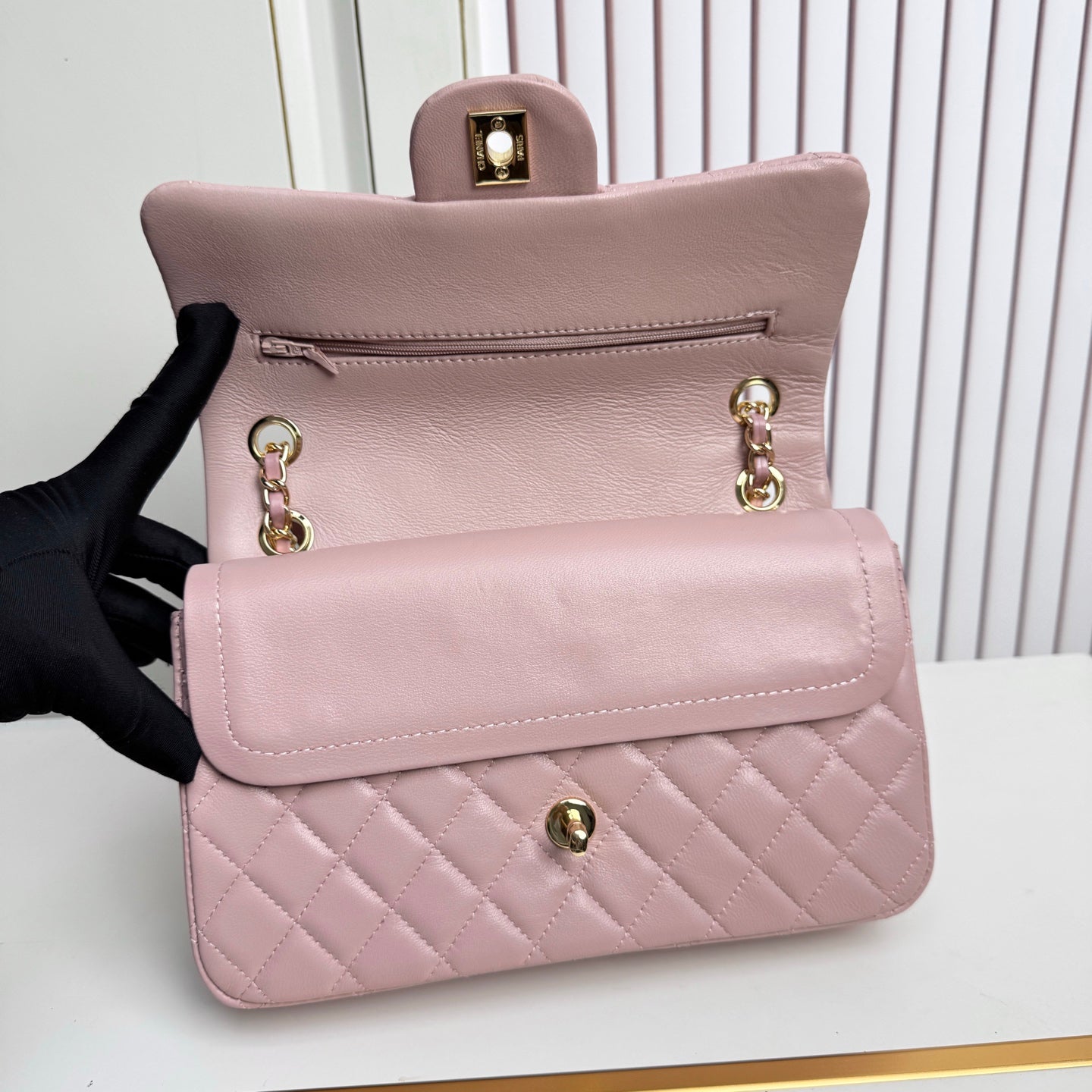 B1R76C15 Popular leather bag