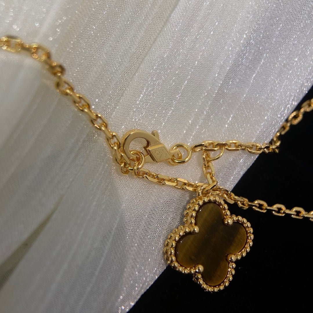 X5X53VA182K Popular 6 flowers necklaces