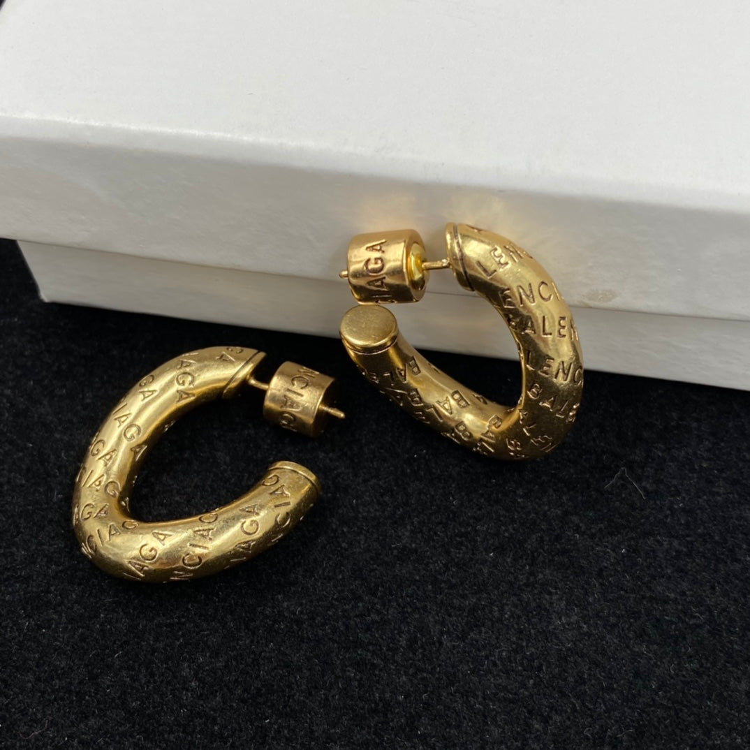 X1Z34J145E Popular  Earrings