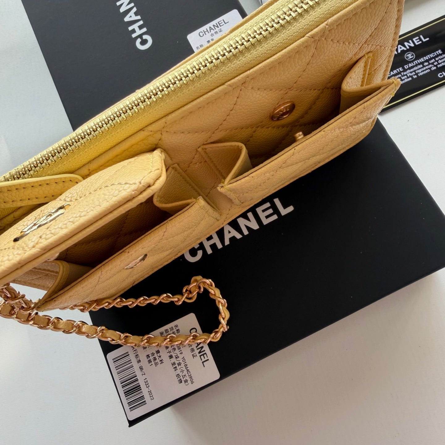 B1P46C23 Popular leather bag