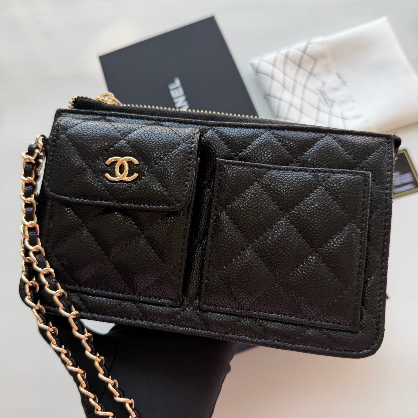 B1P46C21 Popular leather bag